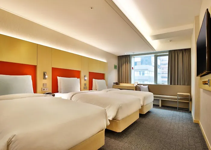 Midcity Myeongdong 3*