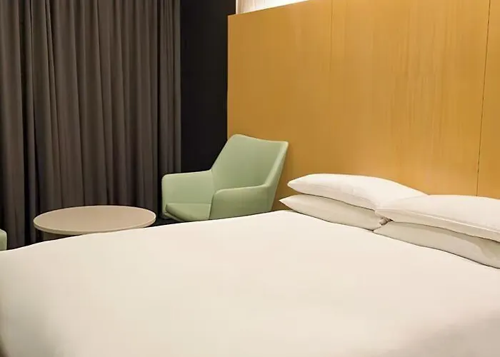 Hotel Midcity Myeongdong 3*